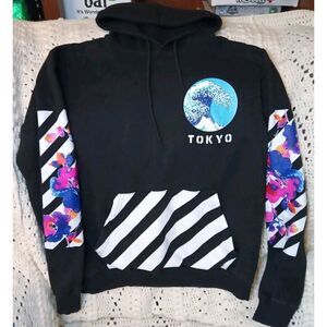 Young And Wild Black Tokyo Hoodie Sweatshirt Waves Flowers Stripes Unisex Size M